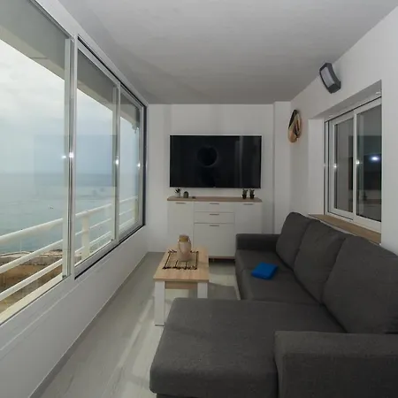 Apartamento Esmeralda Totalmente Nuevo 4er9ecto Para Una Familia